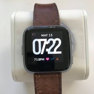 Fitbit Versa 2 Carbon Aluminum Smart Watch